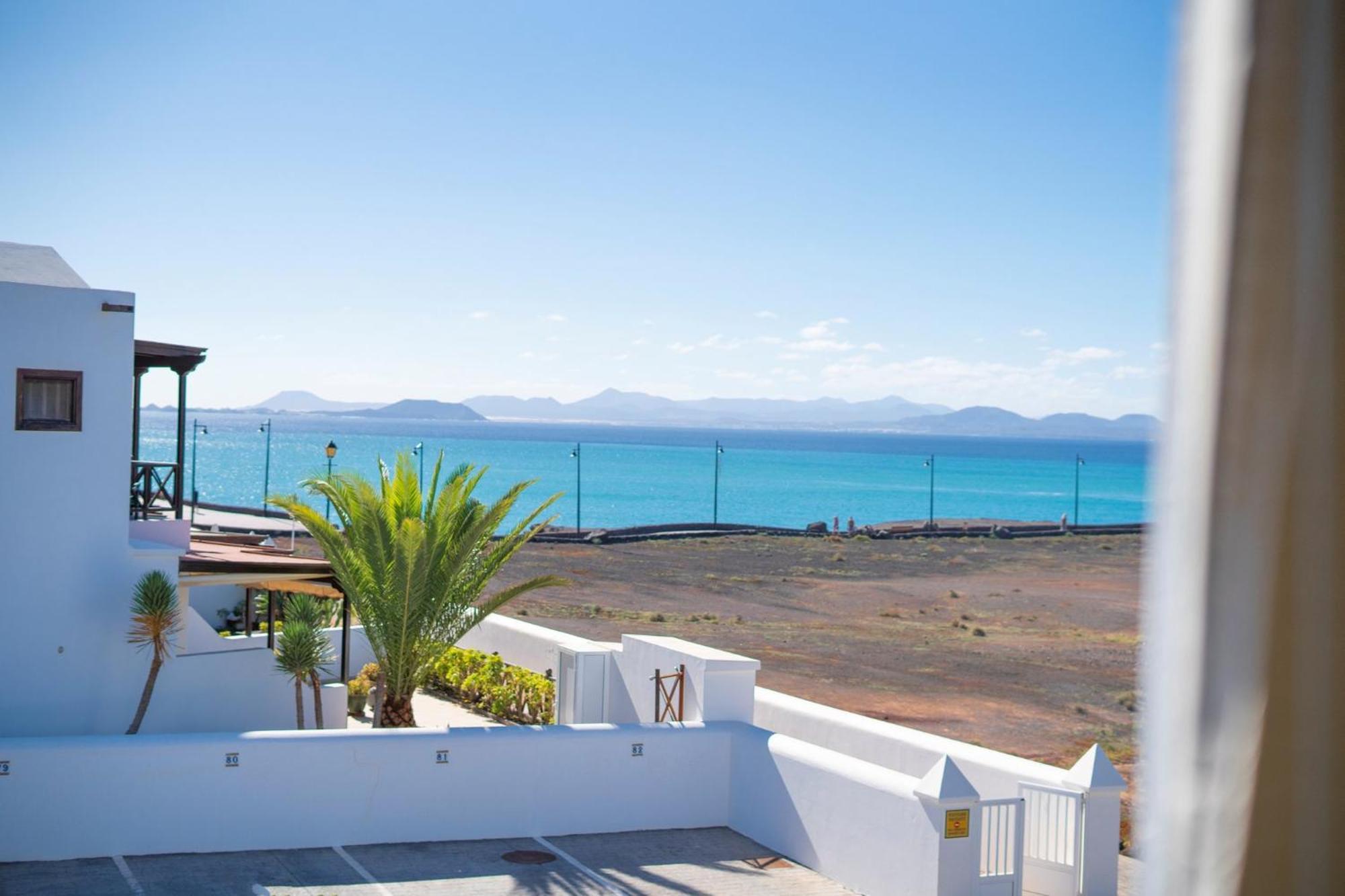Beautiful Detached Lanzarote Villa 3 Bedrooms Villa Stacruz Bay Stunning Views Close To Amenities Playa Blanca Kültér fotó
