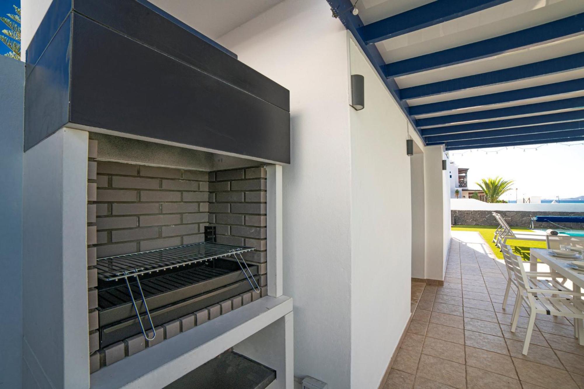 Beautiful Detached Lanzarote Villa 3 Bedrooms Villa Stacruz Bay Stunning Views Close To Amenities Playa Blanca Kültér fotó