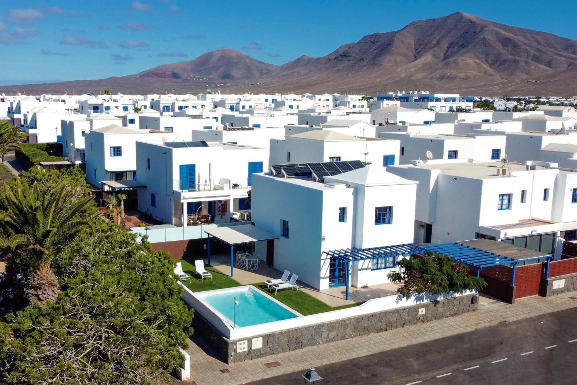 Beautiful Detached Lanzarote Villa 3 Bedrooms Villa Stacruz Bay Stunning Views Close To Amenities Playa Blanca Kültér fotó