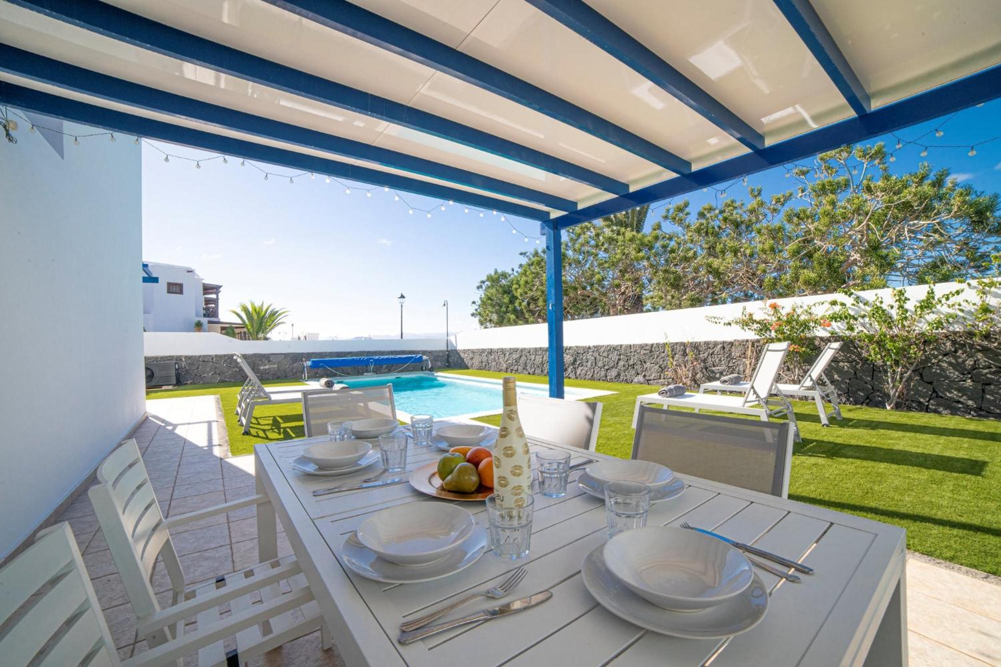 Beautiful Detached Lanzarote Villa 3 Bedrooms Villa Stacruz Bay Stunning Views Close To Amenities Playa Blanca Kültér fotó